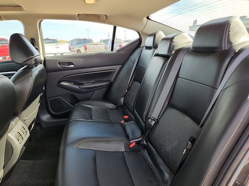 Used 2023 Nissan Altima 2.5 SL image 5