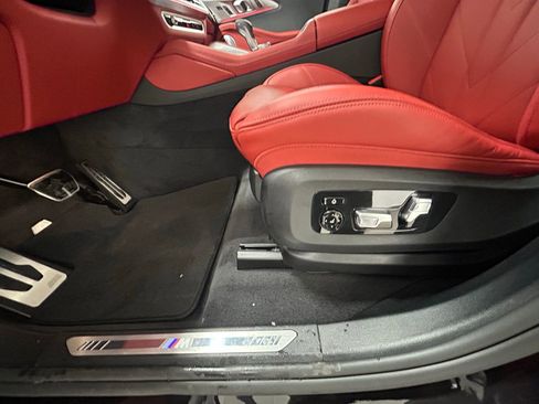 Used 2026 BMW XM Label Red image 31