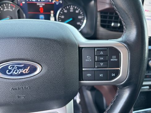 Used 2023 Ford Expedition Max Limited image 31