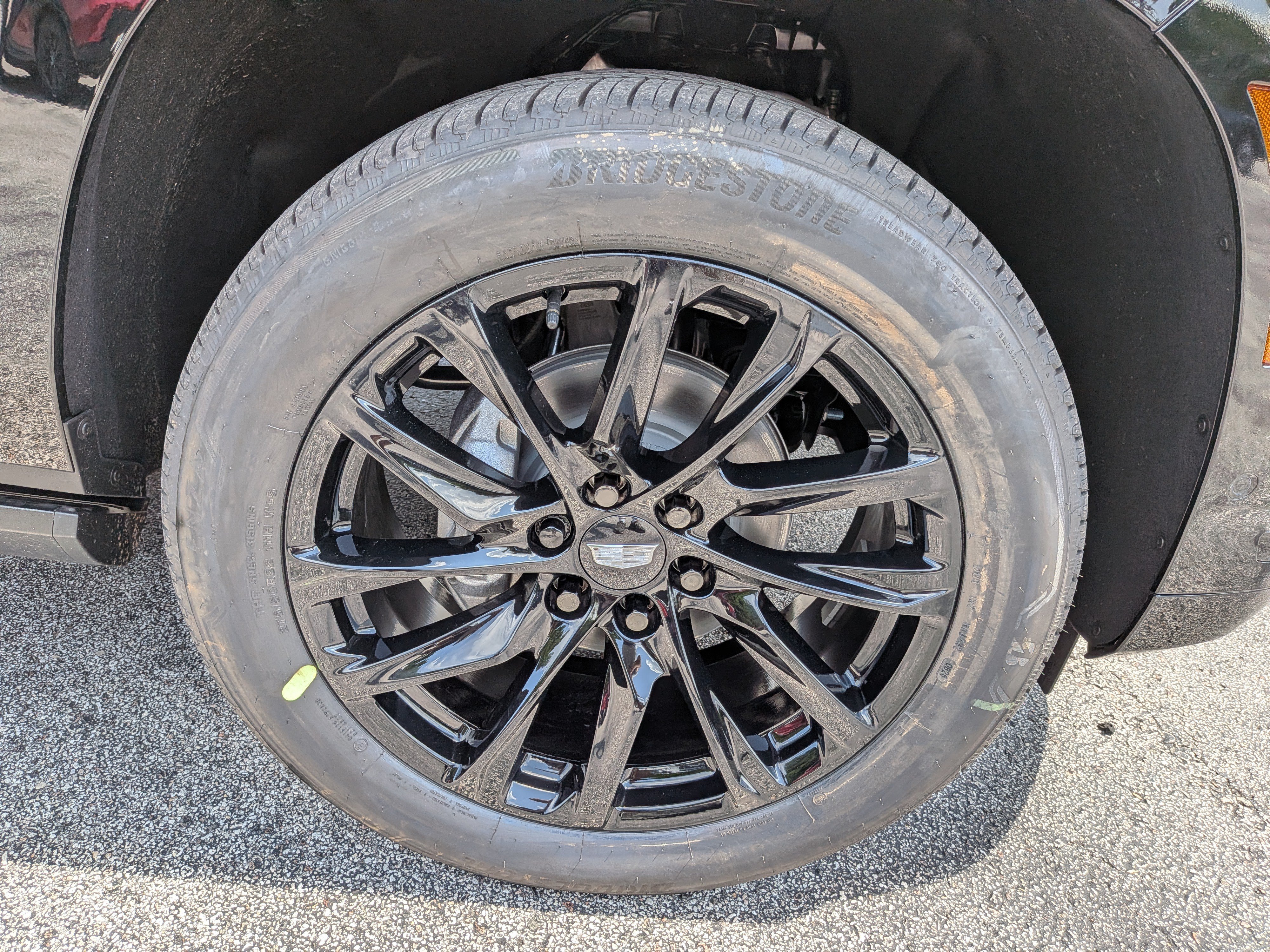 New 2026 Cadillac Escalade Sport w/ LPO, ONYX Package AWD/4WD image 12