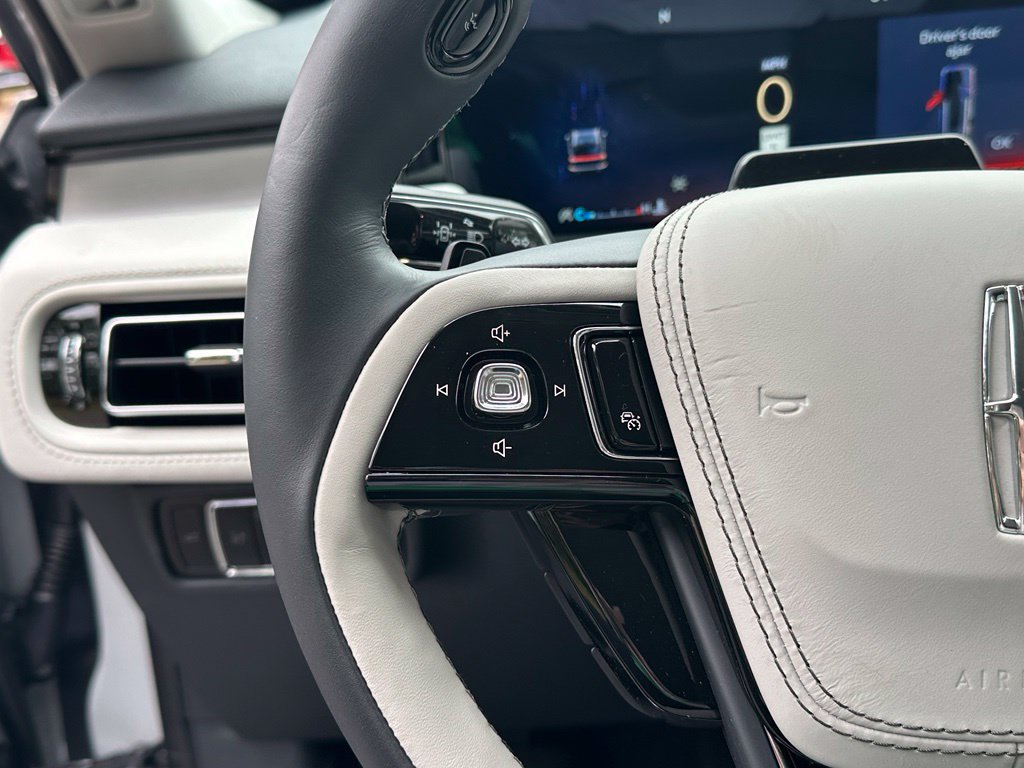 New 2027 Lincoln Aviator Reserve AWD/4WD image 9