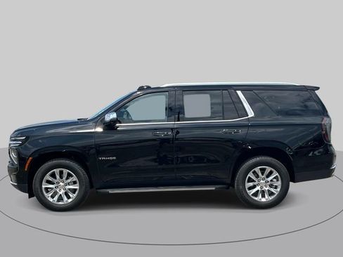 Used 2025 Chevrolet Tahoe Premier RWD image 7