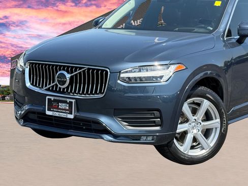 Used 2020 Volvo XC90 T6 Momentum AWD/4WD image 2