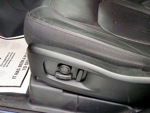 Used 2023 Land Rover Defender 110 X image 11