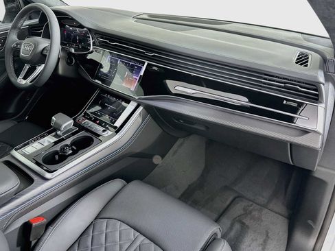 New 2026 Audi SQ8 Prestige AWD/4WD image 28