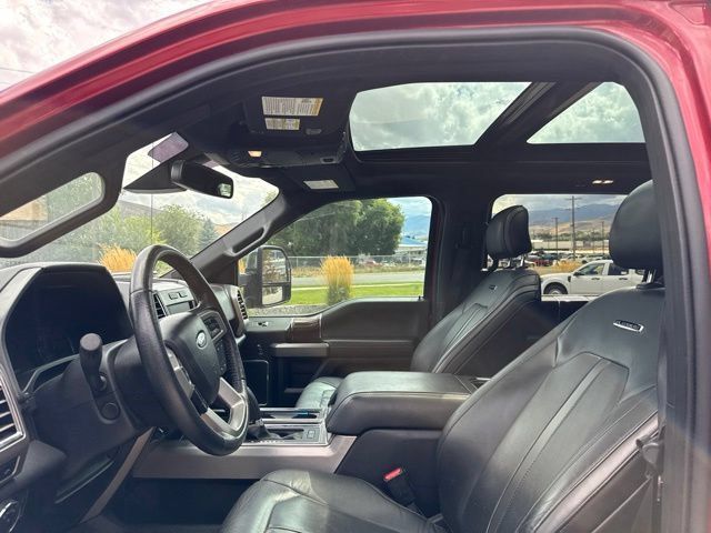 Used 2015 Ford F150 Platinum w/ Equipment Group 701A Luxury AWD/4WD image 19