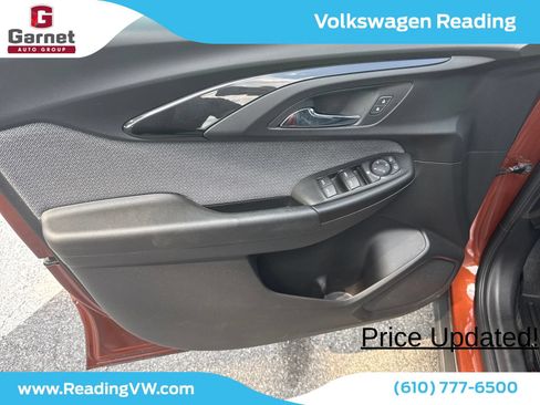 Used 2021 Chevrolet TrailBlazer LT w/ Convenience Package AWD/4WD image 10