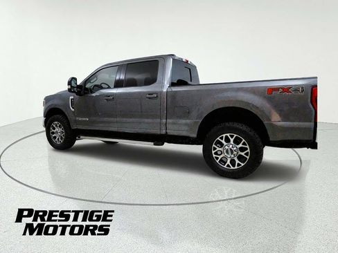 Used 2021 Ford F250 Lariat w/ Lariat Value Package AWD/4WD image 5