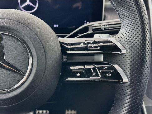 Used 2026 Mercedes-Benz GLC 300 4MATIC image 18