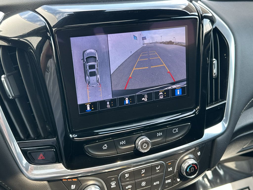 Used 2023 Chevrolet Traverse Premier w/ Redline Edition AWD/4WD image 16