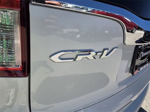 Used 2016 Honda CR-V Touring image 11