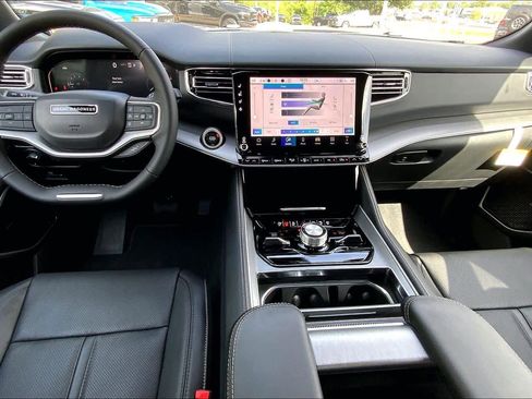 New 2026 Jeep Grand Wagoneer Limited AWD/4WD image 5