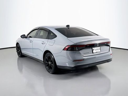 Used 2025 Honda Accord SE image 8