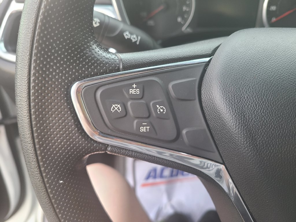 Used 2019 Chevrolet Equinox LT FWD image 26