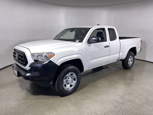 Certified 2020 Toyota Tacoma SR AWD/4WD image 7