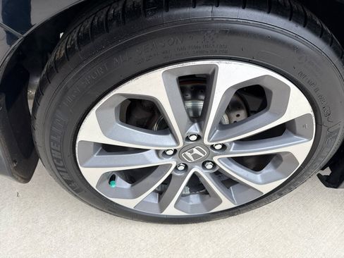 Used 2014 Honda Accord EX-L image 17