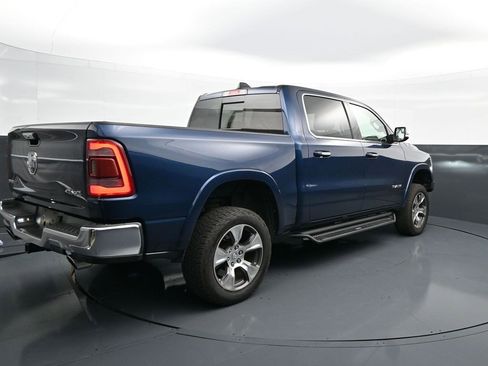 Used 2022 RAM 1500 Laramie AWD/4WD image 7