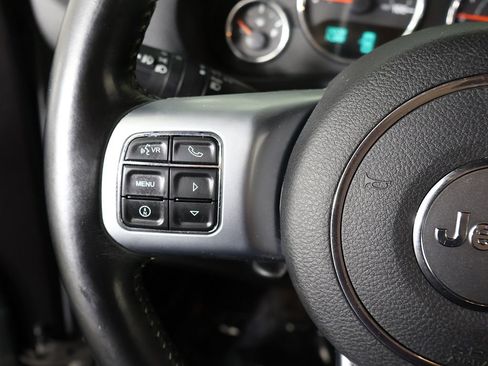 Used 2018 Jeep Wrangler Unlimited Sport AWD/4WD image 28