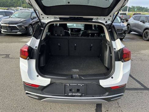 Used 2025 Buick Encore GX Preferred FWD image 9