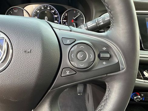 Used 2020 Buick Enclave Avenir w/ Avenir Technology Package image 30
