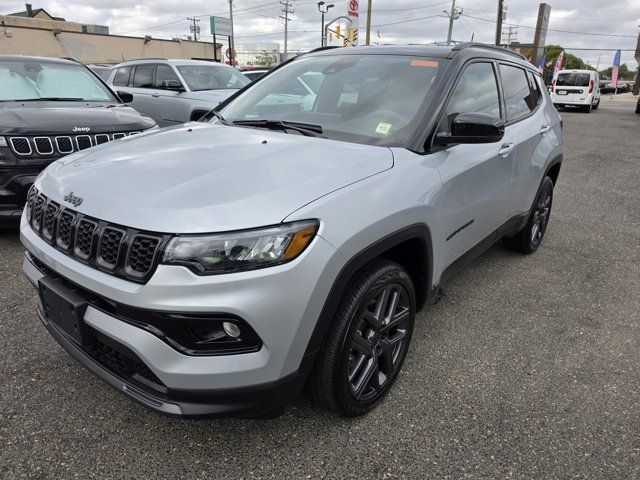 Used 2026 Jeep Compass Limited AWD/4WD image 2