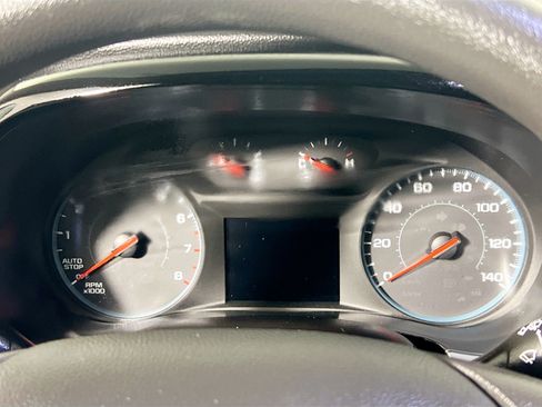 Used 2021 Chevrolet Traverse LS FWD image 23