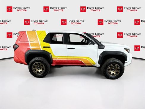 Certified 2025 Toyota 4Runner Trailhunter AWD/4WD image 4