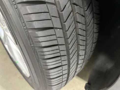 Used 2022 Chevrolet Malibu LT image 29