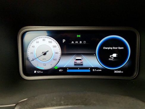 Used 2023 Hyundai Kona SE w/ Cargo Package FWD image 14