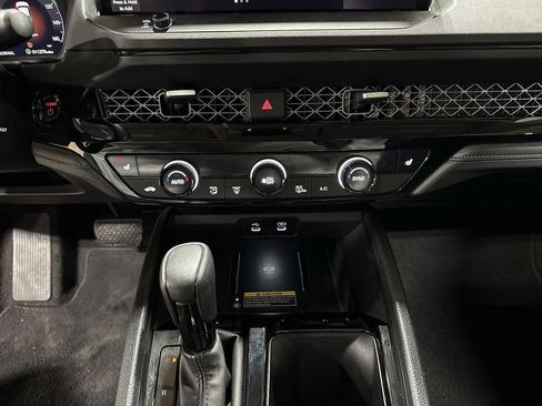 Used 2025 Honda Accord EX-L image 21