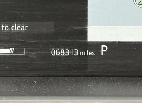 Used 2018 Land Rover Range Rover HSE AWD/4WD image 12