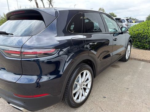 Used 2019 Porsche Cayenne AWD/4WD image 5
