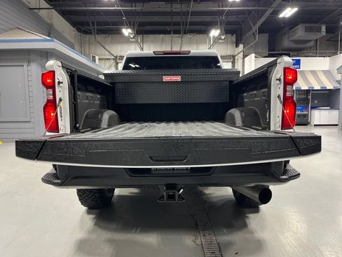 Used 2024 Chevrolet Silverado 2500 W/T AWD/4WD image 34