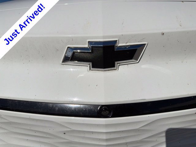 Used 2023 Chevrolet Bolt EUV Premier FWD image 9