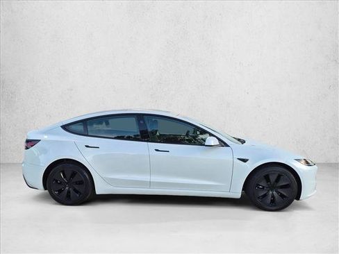 Used 2025 Tesla Model 3 Long Range AWD/4WD image 4