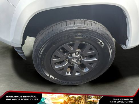 Used 2023 Toyota Tacoma SR5 w/ Technology Package RWD image 33