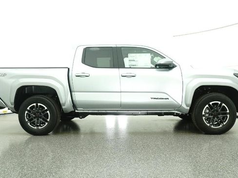 New 2026 Toyota Tacoma TRD Sport w/ TRD Sport Upgrade Package image 58