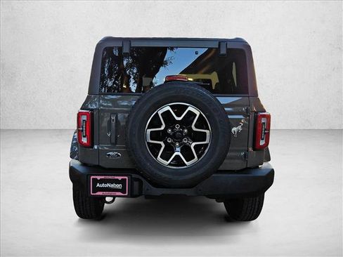 New 2025 Ford Bronco Outer Banks image 8