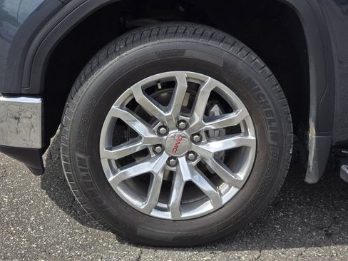 Used 2021 GMC Sierra 1500 SLT w/ SLT Premium Plus Package AWD/4WD image 13