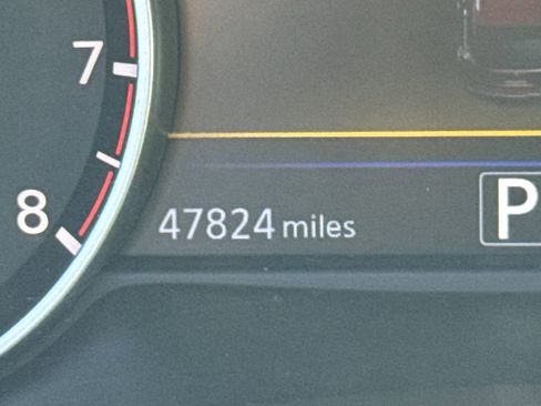 Used 2018 Nissan Murano SV image 27