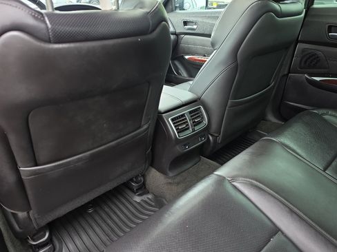 Used 2017 Acura TLX V6 SH-AWD w/ Advance Package image 18