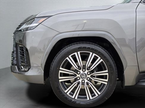 New 2026 Lexus LX 700h Luxury AWD/4WD image 20