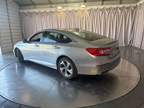 Used 2018 Honda Accord EX-L image 5