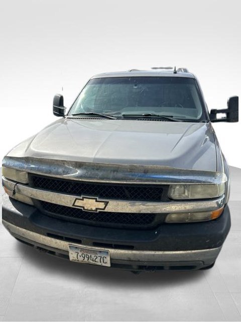 Used 2002 Chevrolet Silverado 2500 LT AWD/4WD image 1