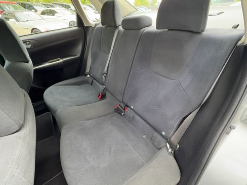 Used 2011 Subaru Impreza 2.5i AWD/4WD image 26