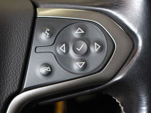 Used 2018 Chevrolet Silverado 1500 LT w/ All Star Edition AWD/4WD image 16