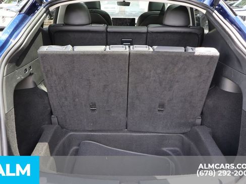 Used 2023 Tesla Model Y Long Range AWD/4WD image 23