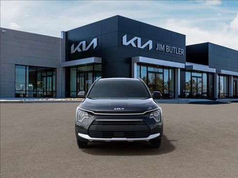New 2026 Kia Niro EX FWD image 2