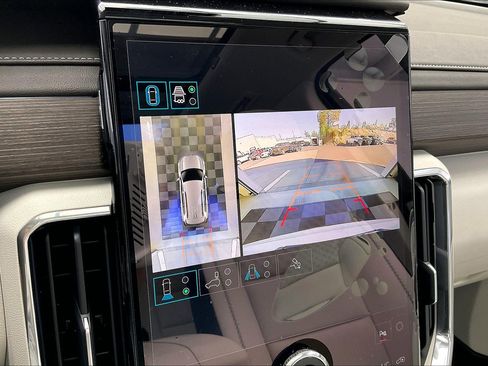 New 2026 GMC Acadia Denali w/ Super Cruise Package image 13