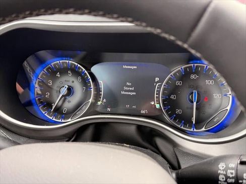 New 2026 Chrysler Pacifica Select image 39